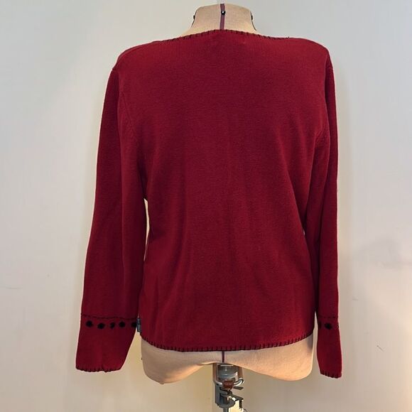 Woolrich Wine Color Sweater with Black Embroidery - Size Large - Picture 8 of 11